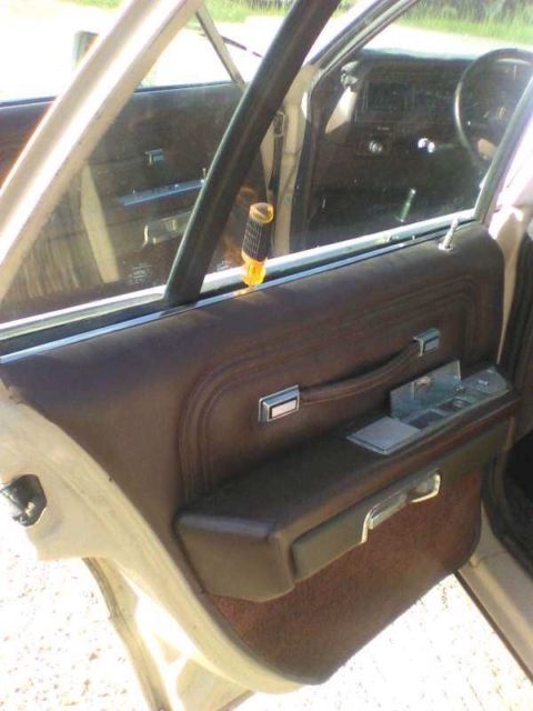 1984 Ford LTD - photo 9
