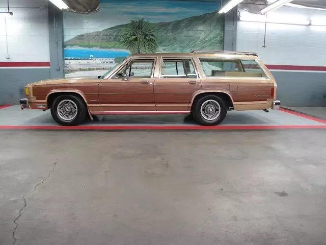 1984 Ford LTD Crown Victoria Country Squire NO RUST AT ALL!