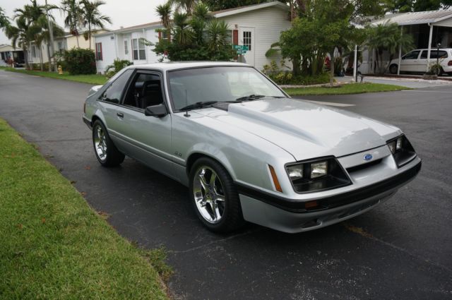 1984 Ford Mustang 5.0 Foxbody lx - photo 2