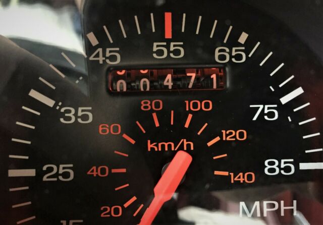 1984 Ford Mustang Specific 20th. Anniversary Trim - photo 10