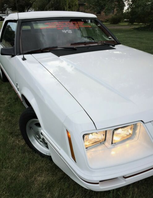 1984 Ford Mustang Specific 20th. Anniversary Trim - photo 5