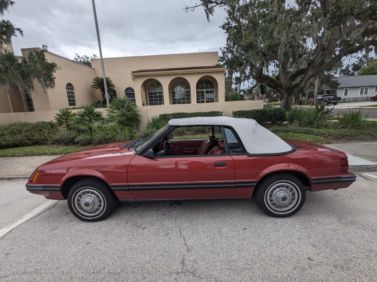 1984 Ford Mustang LX - photo 2