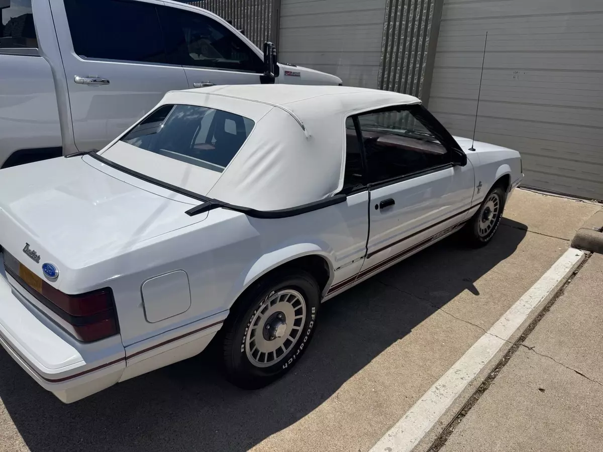 1984 Ford Mustang Convertible White GLX 1984 Ford Mustang GLX