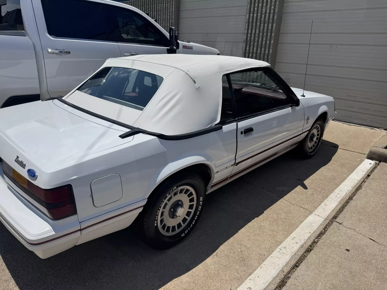 1984 Ford Mustang GLX - photo 11