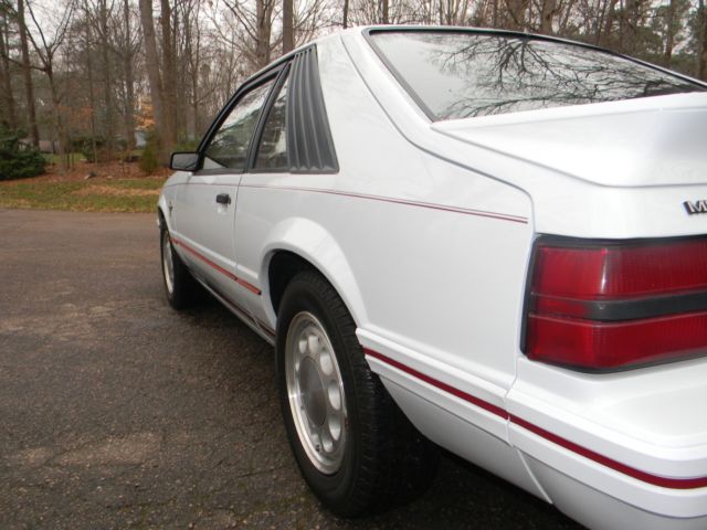 1984 Ford Mustang Hatchback - photo 6