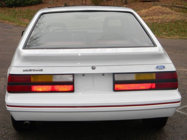 1984 Ford Mustang Hatchback - photo 8
