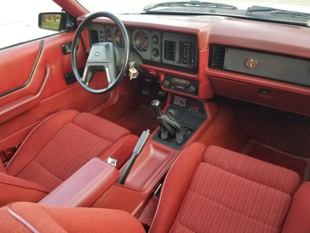 1984 Ford Mustang - photo 4