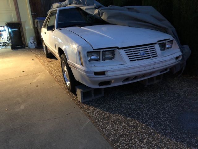 1984 Ford Mustang - photo 9