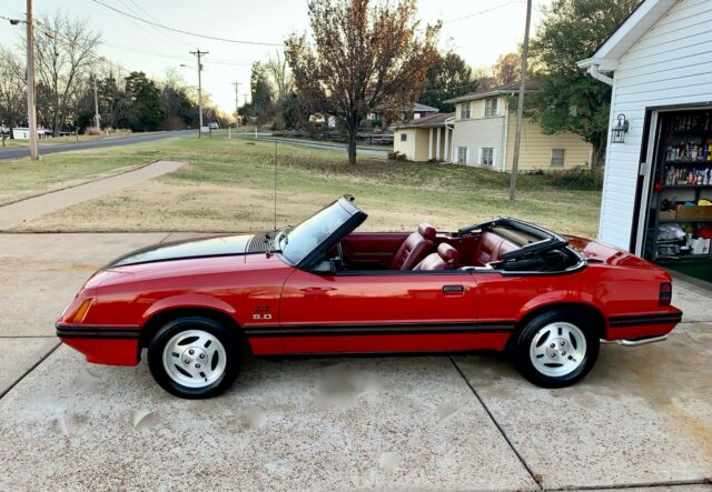 1984 Ford Mustang G.T - photo 6