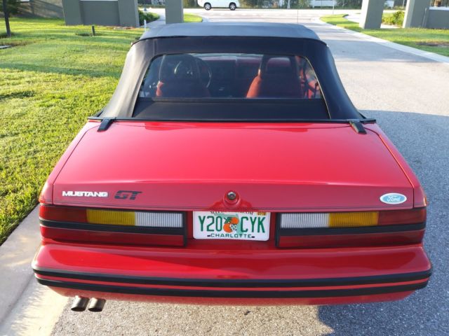 1984 Ford Mustang GT Convertible - photo 8