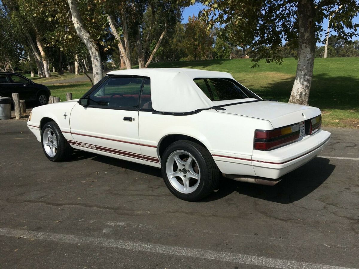 1984 Ford Mustang - photo 3