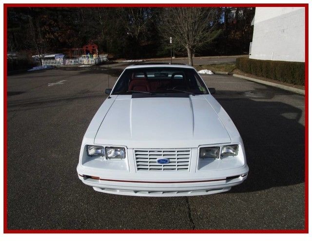 1984 Ford Mustang L - photo 11