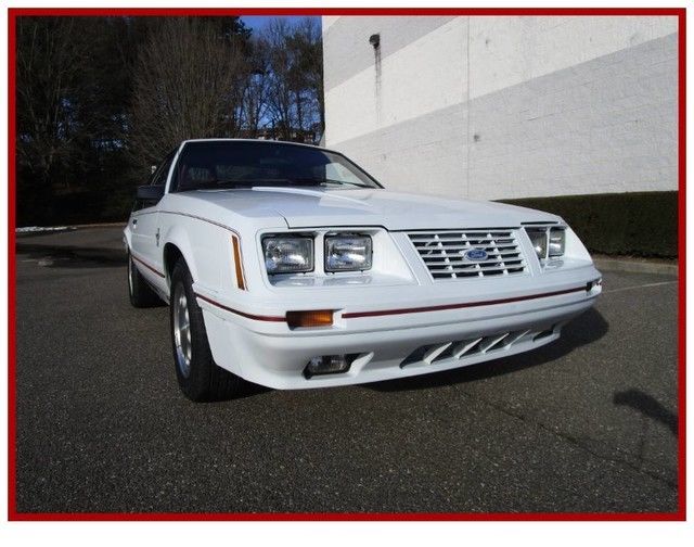 1984 Ford Mustang L - photo 3