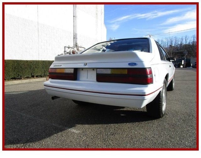 1984 Ford Mustang L - photo 8