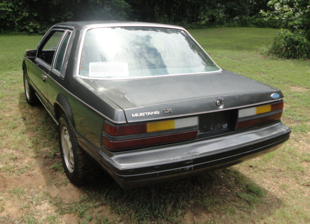 1984 Ford Mustang LX - photo 12