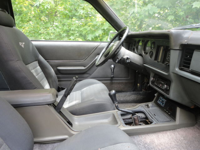 1984 Ford Mustang LX - photo 4