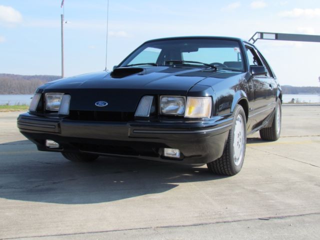 1984 Ford Mustang - photo 4