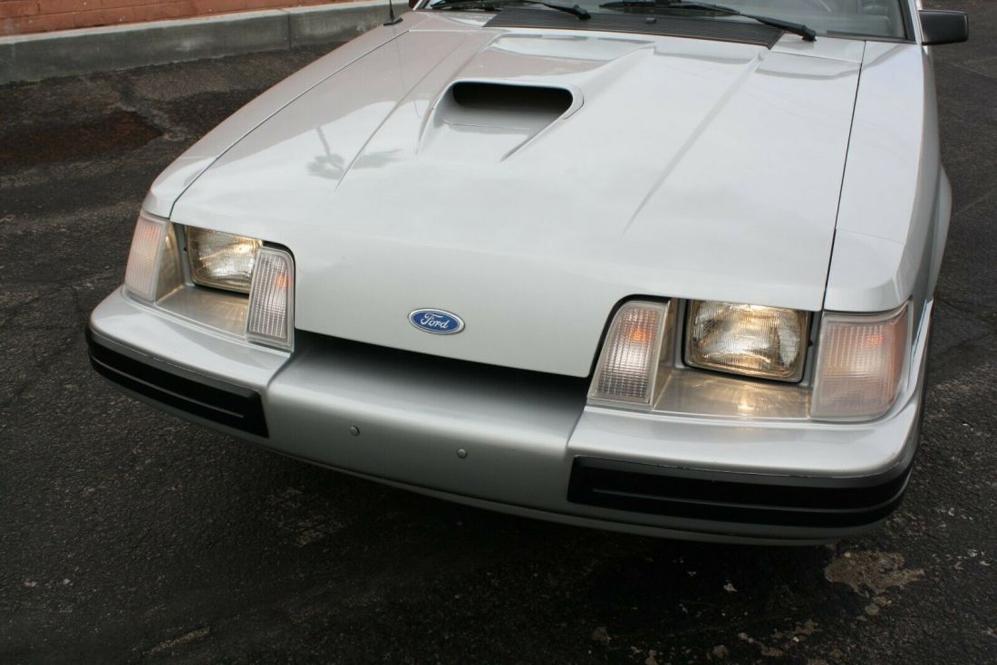1984 Ford Mustang SVO - photo 2
