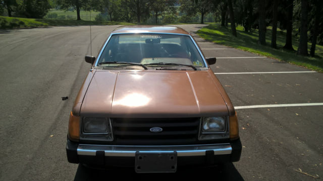 1984 Ford Tempo - photo 6