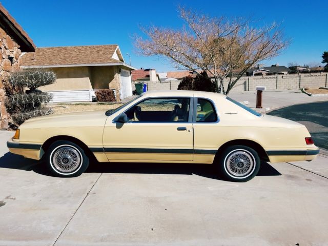 1984 Ford Thunderbird Base Sedan 2-Door 3.8L 1984 Ford Thunderbird Base Sedan 2-Door