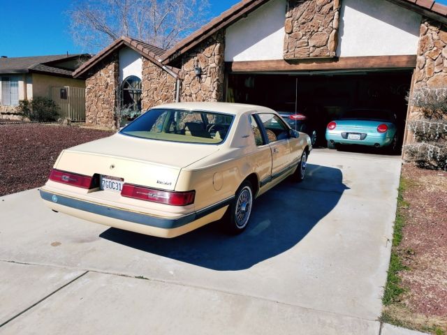 1984 Ford Thunderbird Base Sedan 2-Door - photo 6