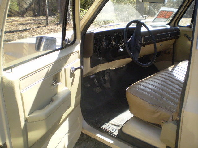1984 GMC Sierra 1500 VINYLE - photo 7