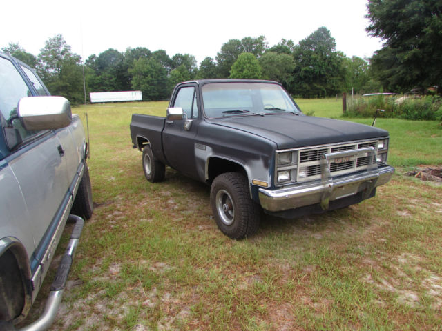 1984 GMC 4X4 Pick Up Truck 1984 GMC Sierra 1500