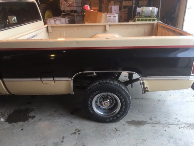 1984 GMC Sierra 1500 - photo 11