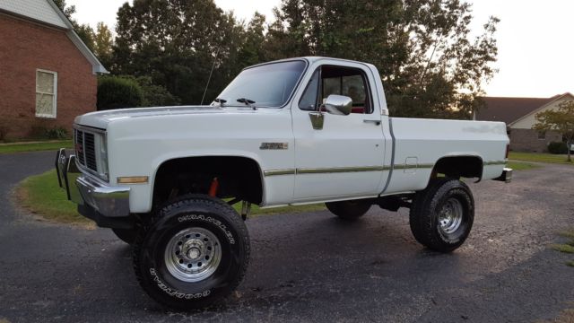 1984 GMC Sierra 1500 - photo 2