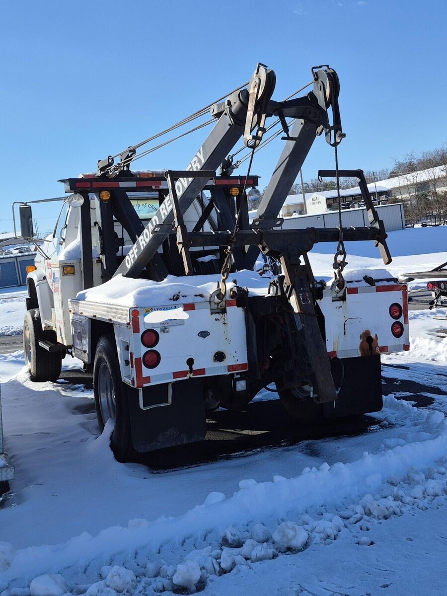 1984 GMC C6500 - photo 3