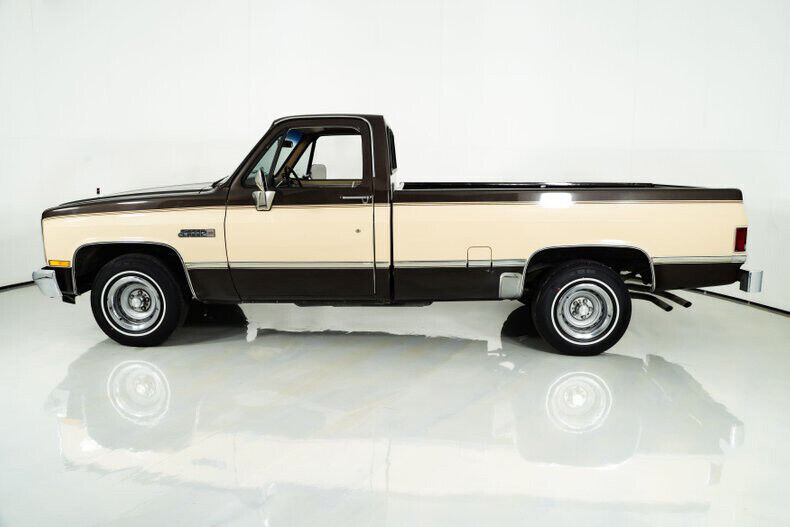 1984 GMC Sierra 1500 C1500 - photo 6