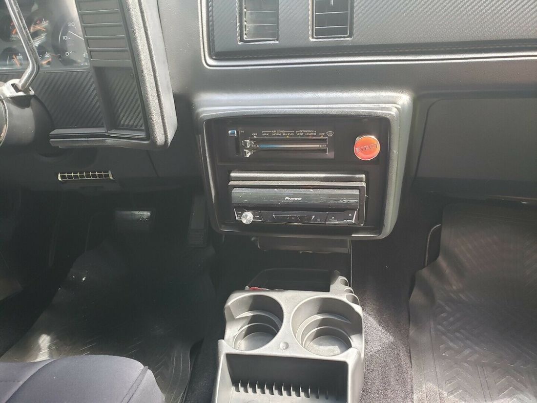 1984 GMC El Camino -Caballaro Amarillo Edition - photo 13