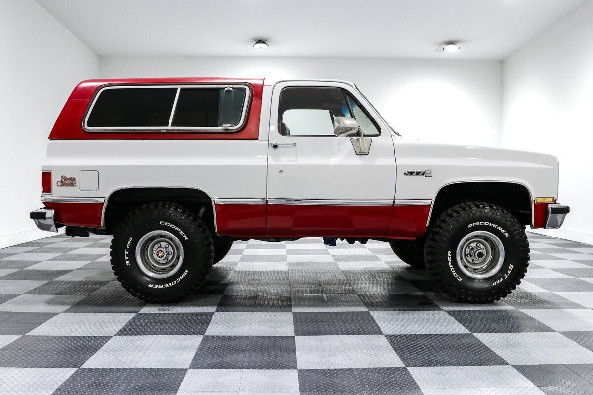 1984 GMC Jimmy - photo 9