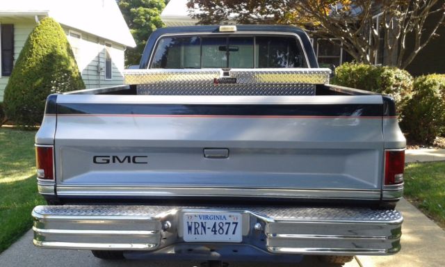 1984 GMC Sierra 1500 K10 - photo 2
