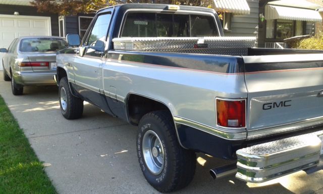 1984 GMC Sierra 1500 K10 - photo 4