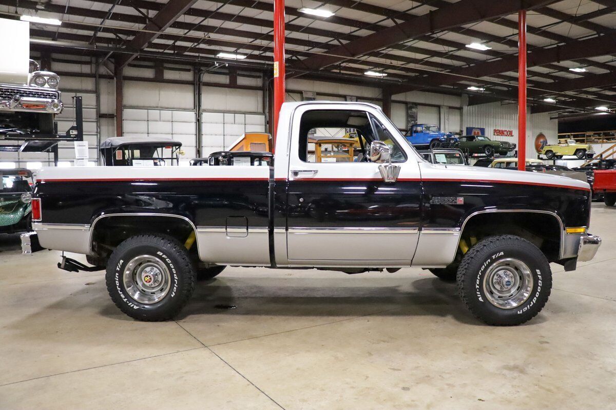 1984 GMC K1500 High Sierra - photo 10