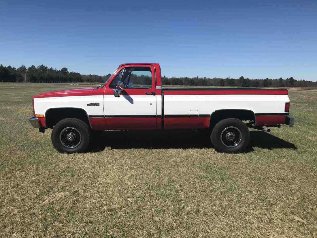 1984 GMC K2500 High Sierra