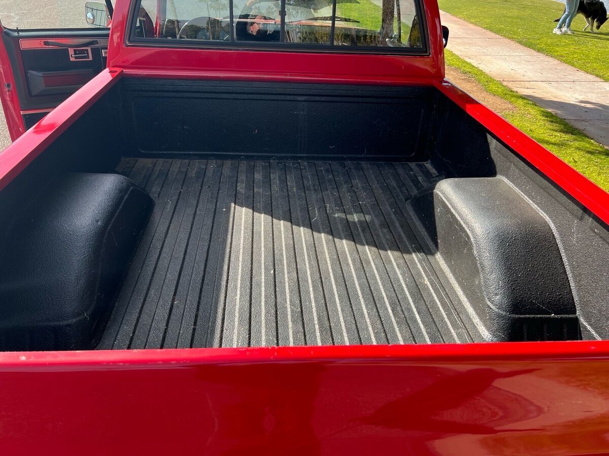 1984 GMC Sierra 1500 - photo 7