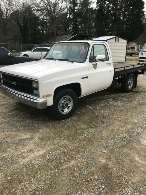 1984 GMC Sierra 2500