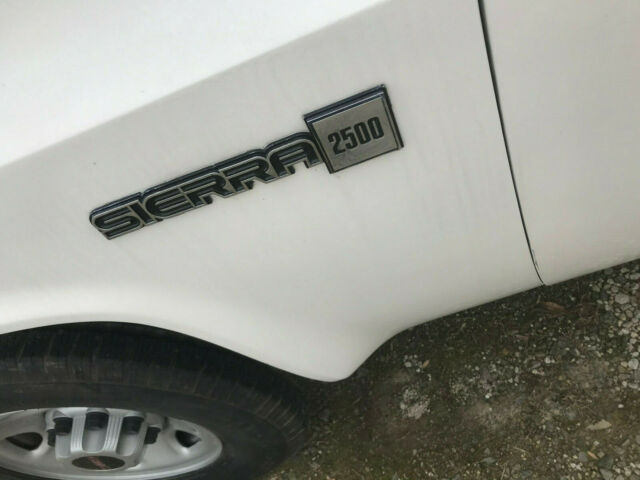 1984 GMC Sierra 2500 - photo 8