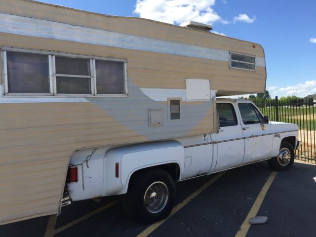 1984 GMC Sierra 3500 - photo 2