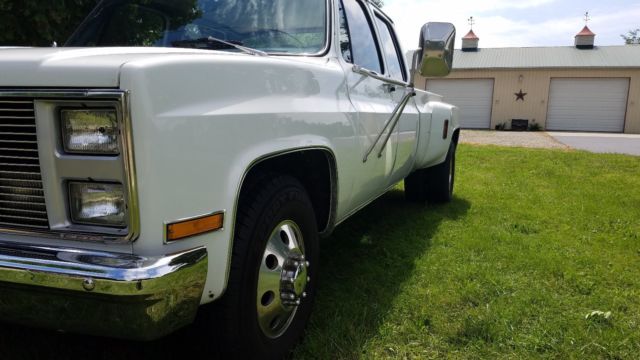 1984 GMC Sierra 3500 - photo 7