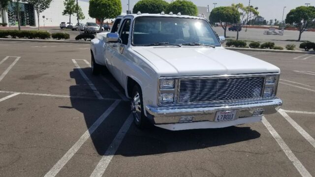 1984 GMC Sierra 3500 - photo 3