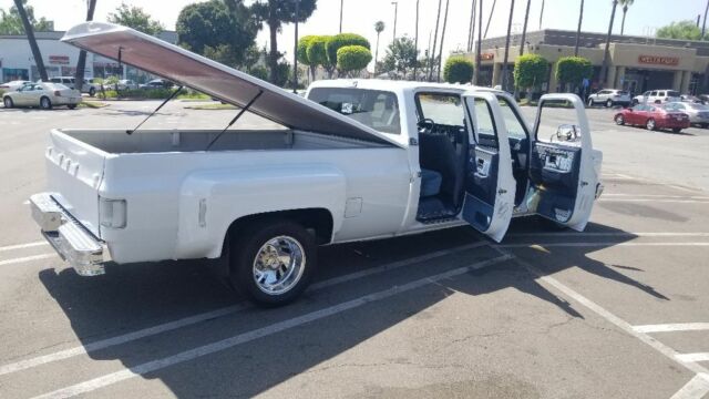 1984 GMC Sierra 3500 - photo 5