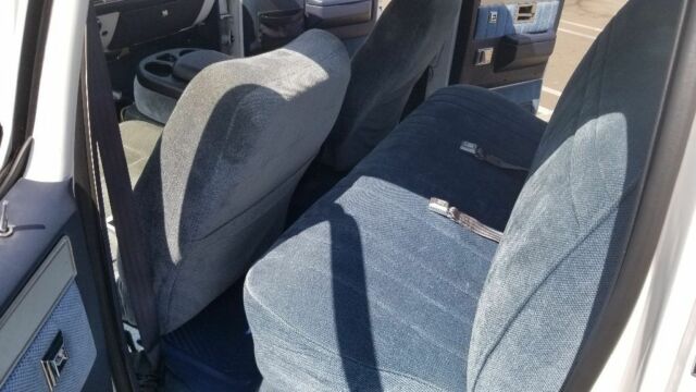 1984 GMC Sierra 3500 - photo 6