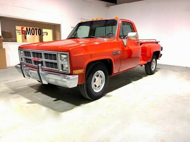 1984 GMC Sierra 2500 - photo 2
