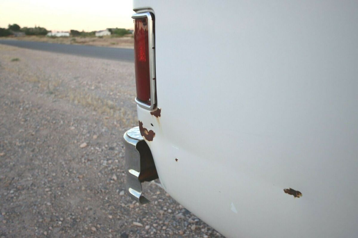 1984 GMC Sierra 1500 - photo 9