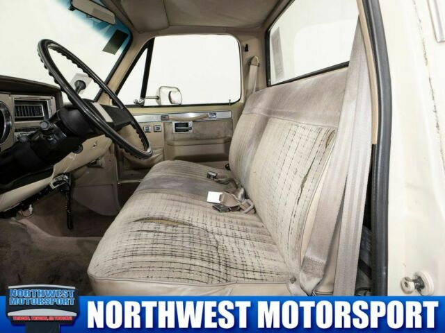 1984 GMC Sierra 1500 Classic 1500 RWD - photo 10
