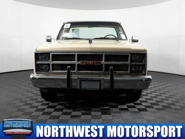 1984 GMC Sierra 1500 Classic 1500 RWD - photo 5
