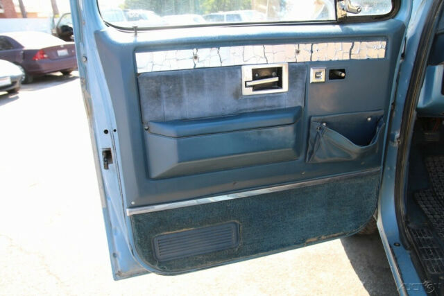 1984 GMC K3500 K3500 - photo 10